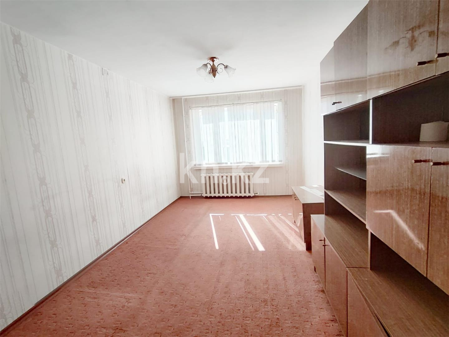 Продажа 3-комнатной квартиры, 65 м², мкр-н Восток-2 - Продажа  трехкомнатных квартир в Караганде фото 1 из 17