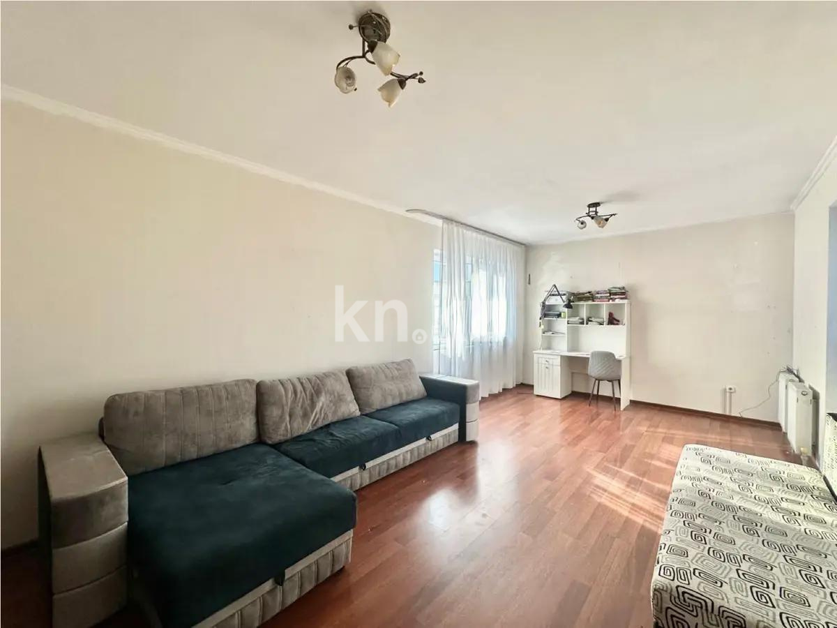 Продажа 3-комнатной квартиры, 87.2 м², ул. Кенесары хана, дом  54/1 - Продажа квартир в Алматы фото 1 из 5