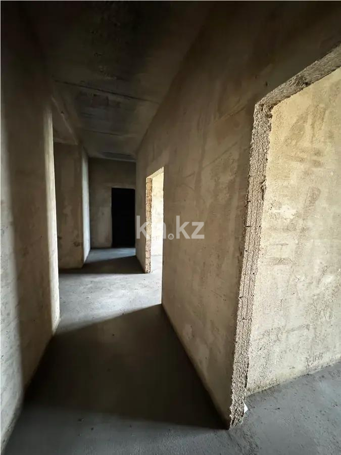 Продажа 4-комнатной квартиры, 117 м², ул. Бокейхана, дом  13 стр - Продажа  четырехкомнатных квартир в Астане без посредников с фото фото 2 из 3