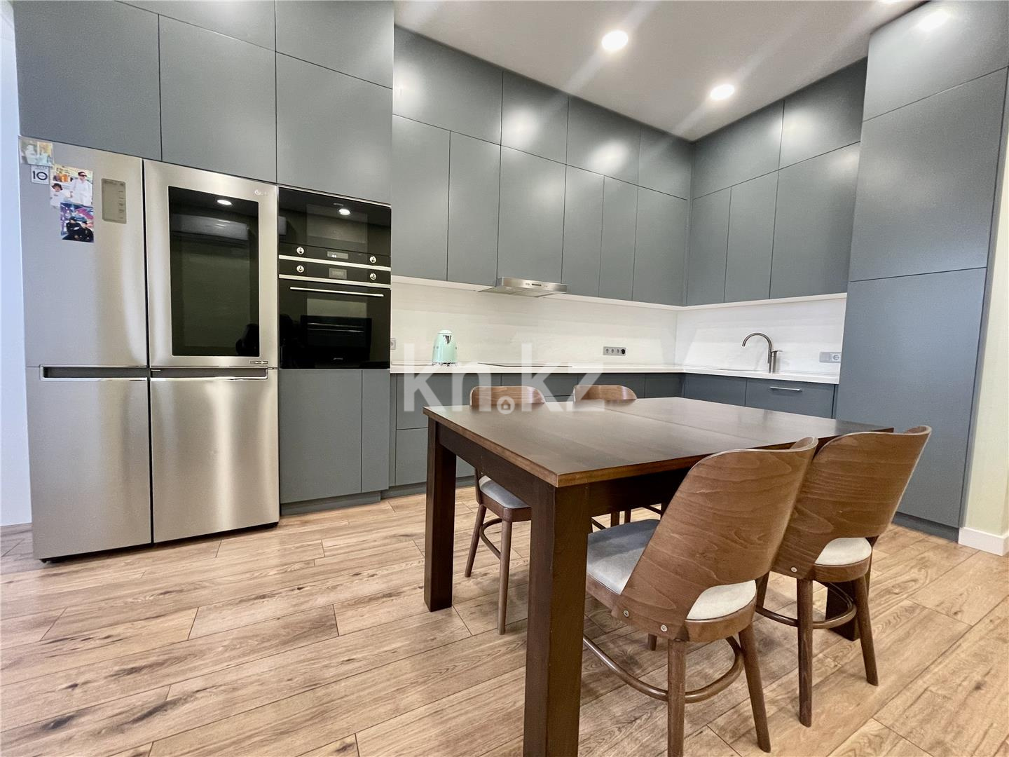 Продажа 3-комнатной квартиры, 82 м², мкр-н Гульдер-1, дом  1/4 - Продажа  трехкомнатных квартир в Караганде фото 3 из 32