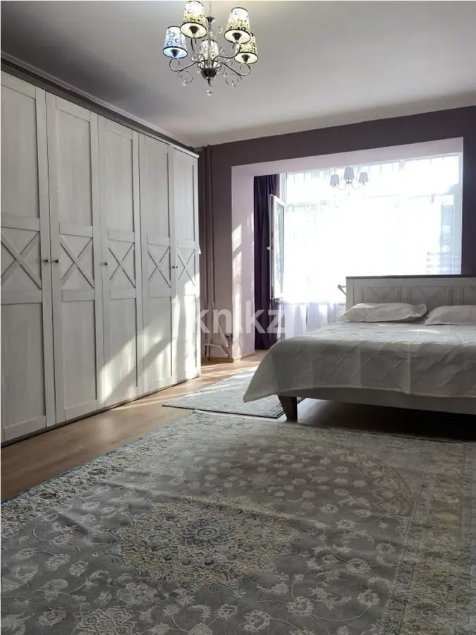 Продажа 3-комнатной квартиры, 107 м², пр. Абылай хана, дом  74 - Продажа квартир в Алматы фото 2 из 6