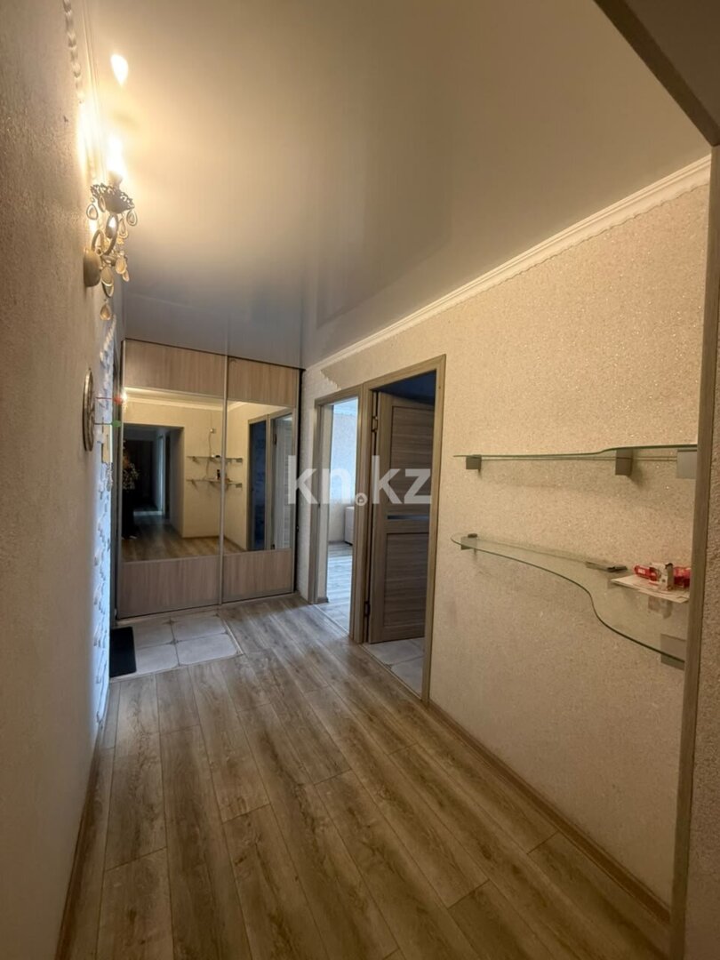 Продажа 4-комнатной квартиры, 90 м² в Караганде - фото 3