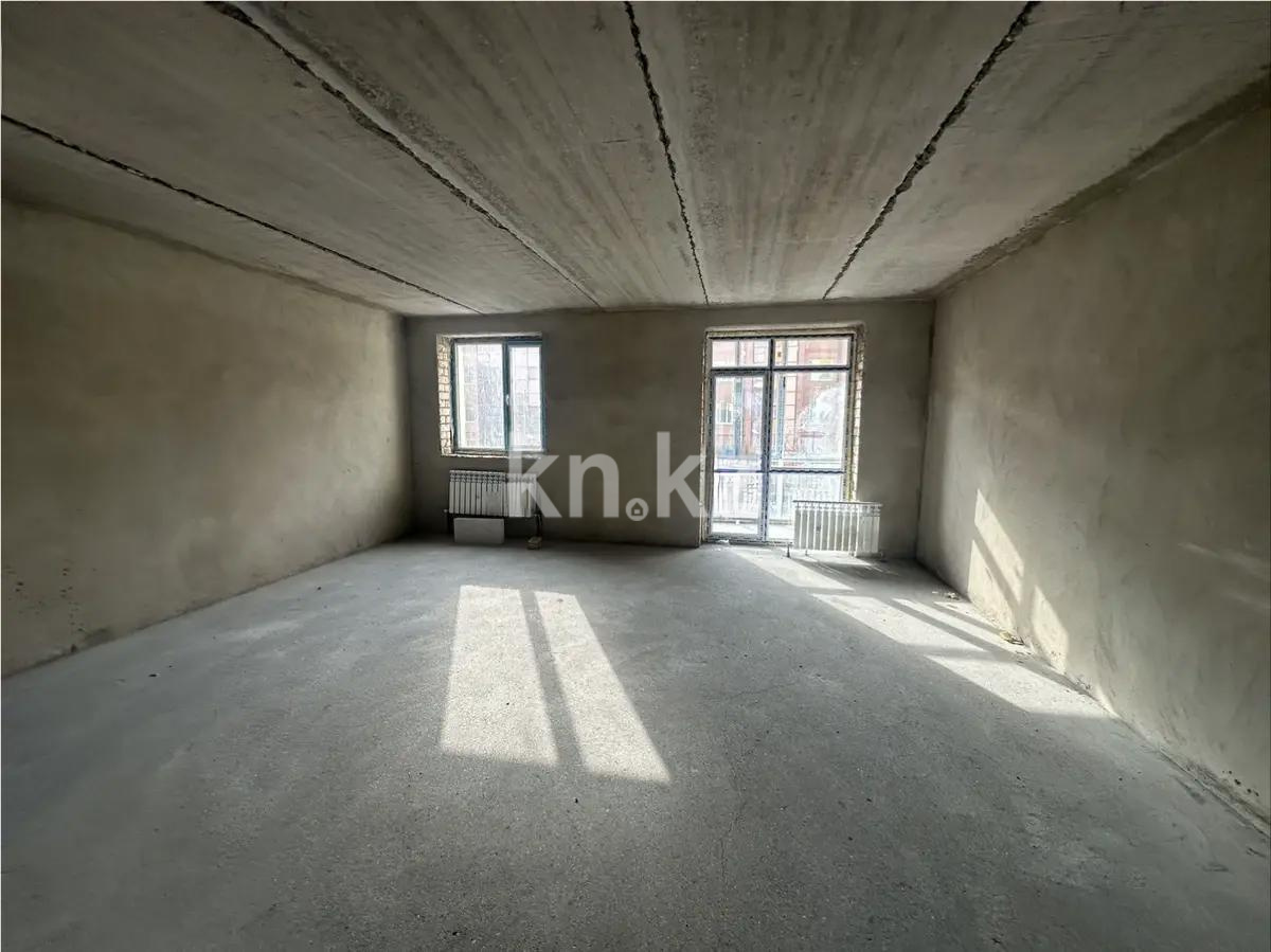 Продажа 3-комнатной квартиры, 84 м², ул. Муканова, дом  51 стр - Продажа  трехкомнатных квартир в Караганде с фото фото 1 из 2