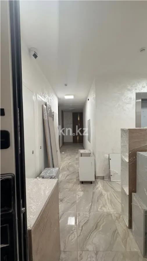 Продажа 2-комнатной квартиры, 40 м², ул. Байтурсынова, дом  32 в Астане - фото 2