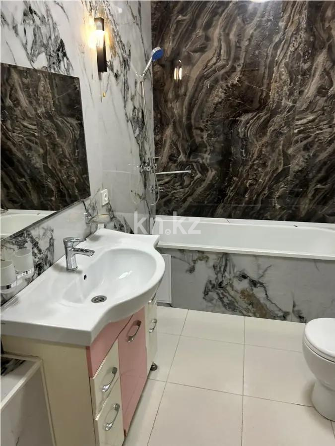 Продажа 3-комнатной квартиры, 88.2 м², пр. Кошкарбаева, дом  46/1 в Астане - фото 5