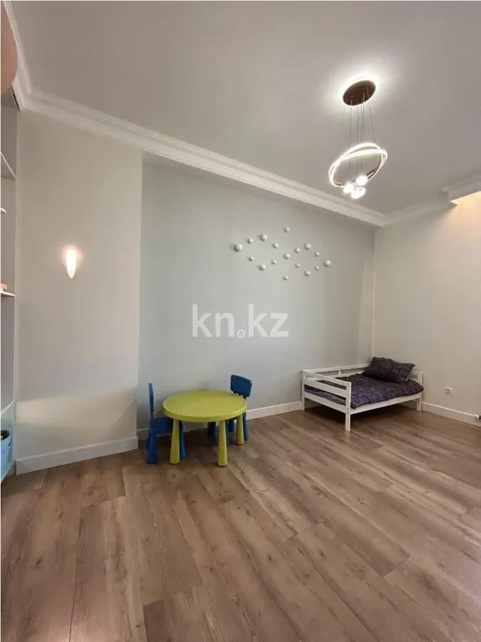 Продажа 4-комнатной квартиры, 130 м² в Астане - фото 4