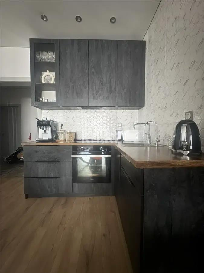 Продажа 3-комнатной квартиры, 81.5 м² в Алматы - фото 2