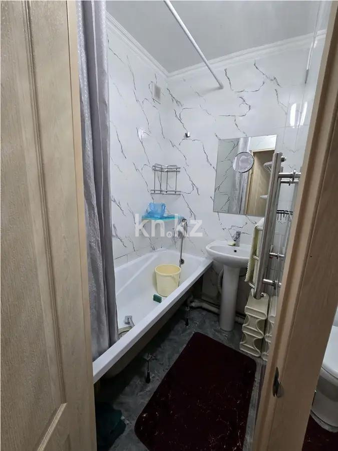 Продажа 3-комнатной квартиры, 65 м², мкр-н Тастак-1, дом  15 в Алматы - фото 5