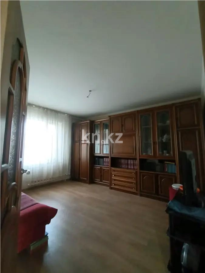 Продажа 3-комнатной квартиры, 60 м², пр. Абылай хана, дом  19 - Продажа квартир в Астане без посредников с фото фото 1 из 6