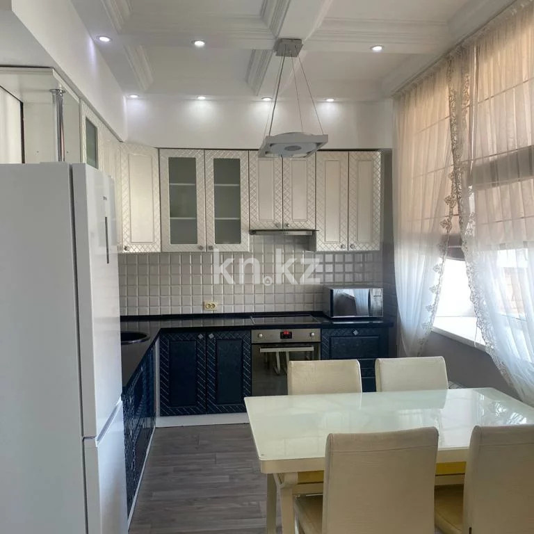 Аренда 3-комнатной квартиры, 112 м², ул. Мичурина, дом  21/3 - Аренда квартир помесячно в Караганде фото 2 из 8