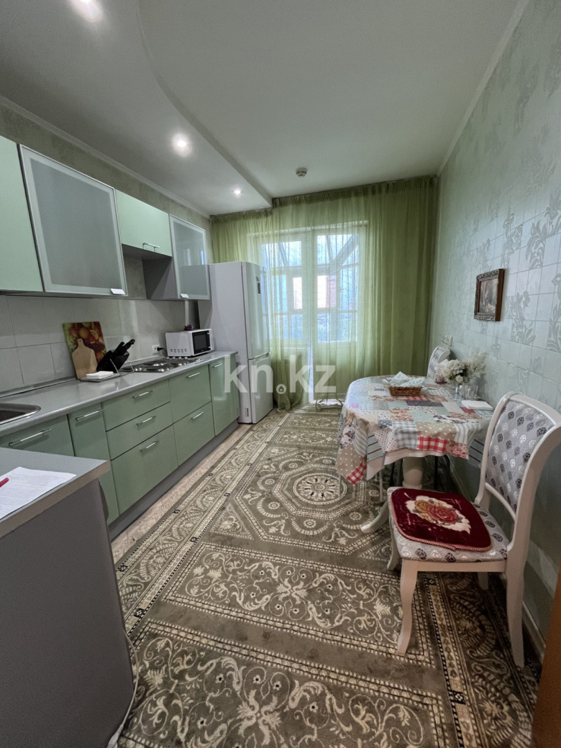 Аренда 1-комнатной квартиры посуточно, 62 м², Абая, дом  63 - ул. Валиханова - Аренда квартир посуточно в Астане с фото фото 7 из 18