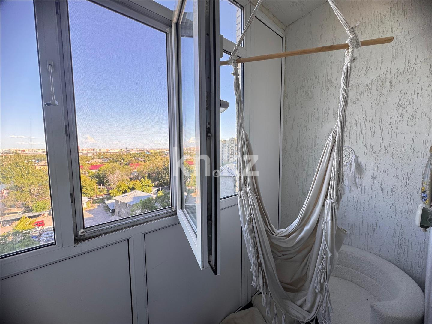 Продажа 4-комнатной квартиры, 100 м², ул. Ермекова - Продажа квартир в Караганде фото 8 из 9