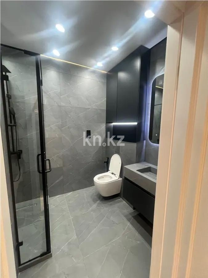 Продажа 3-комнатной квартиры, 70.9 м² в Алматы - фото 3