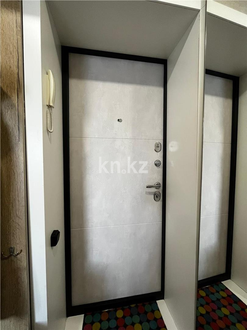 Продажа 3-комнатной квартиры, 42 м² - Продажа квартир в Караганде - страница 3 фото 11 из 12