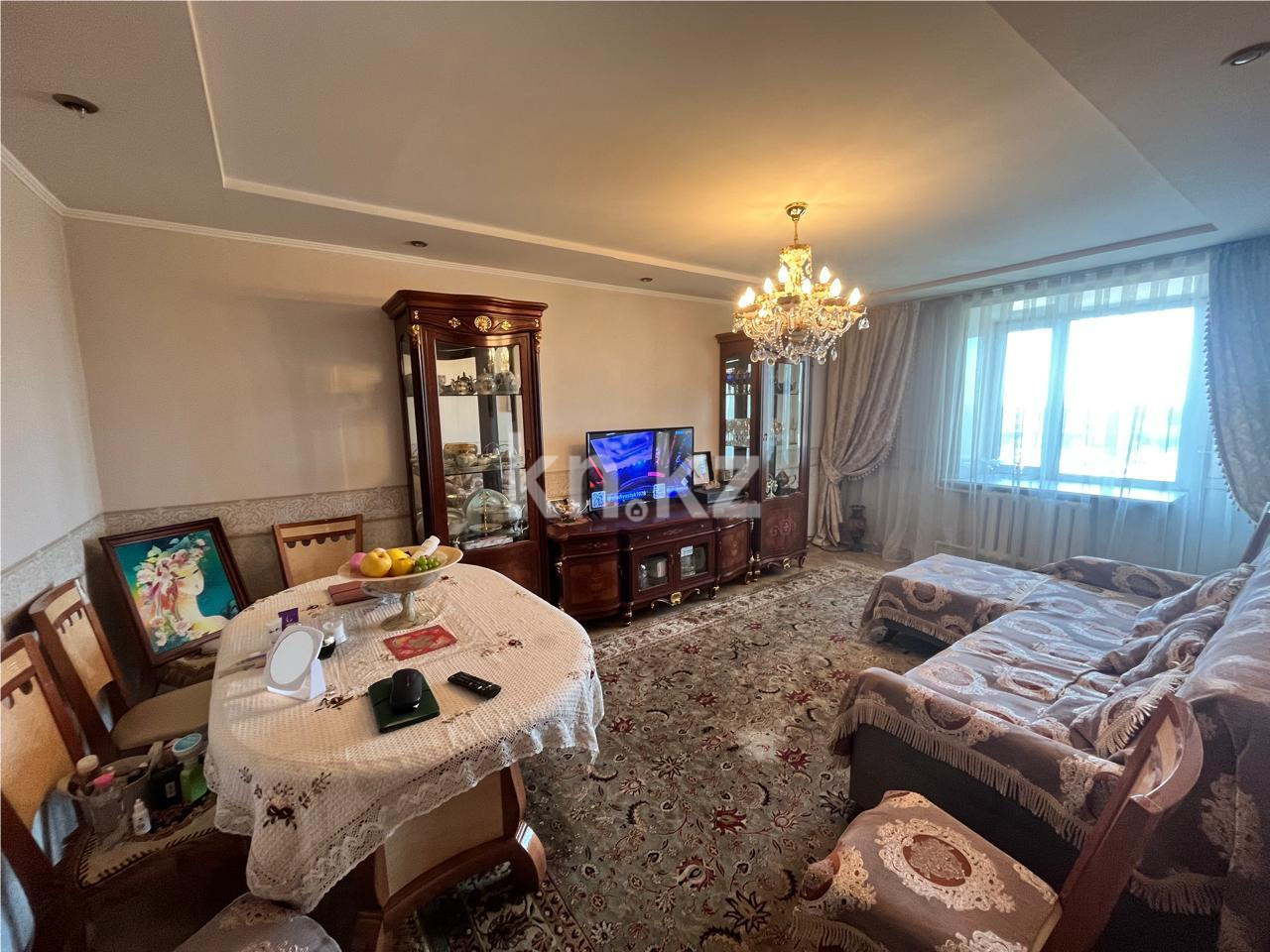 Продажа 2-комнатной квартиры, 52 м², ул. Ермекова - Продажа квартир в Караганде фото 1 из 10