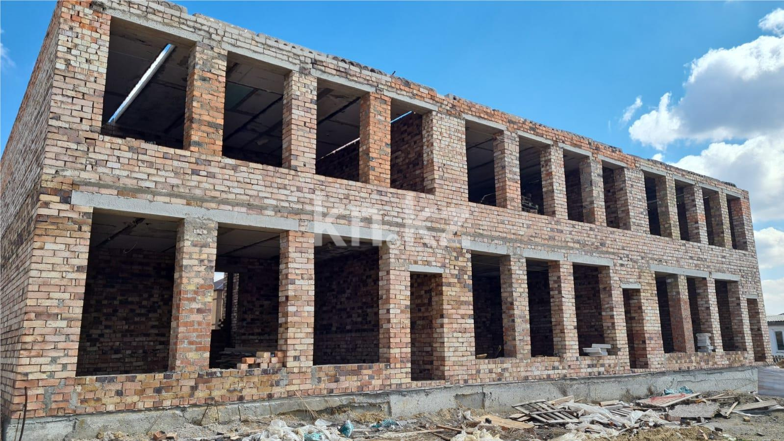 Продажа 10-комнатного дома, 504 м², ул. Кунгей - Продажа  пятикомнатных домов, коттеджей в Караганде с фото фото 2 из 5