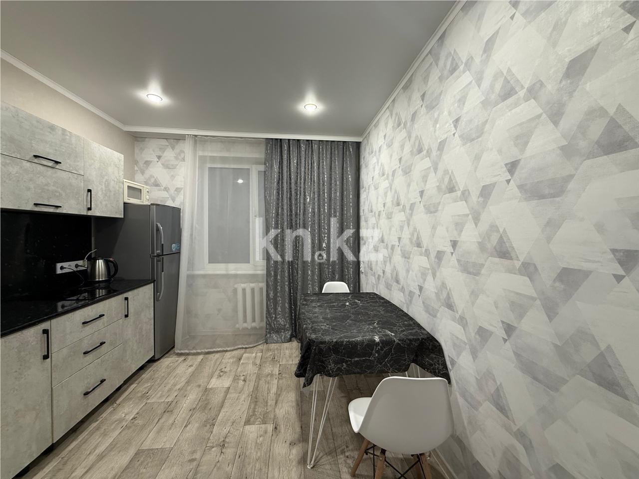 Продажа 1-комнатной квартиры, 41 м² - Продажа квартир в Караганде - страница 2 фото 7 из 17