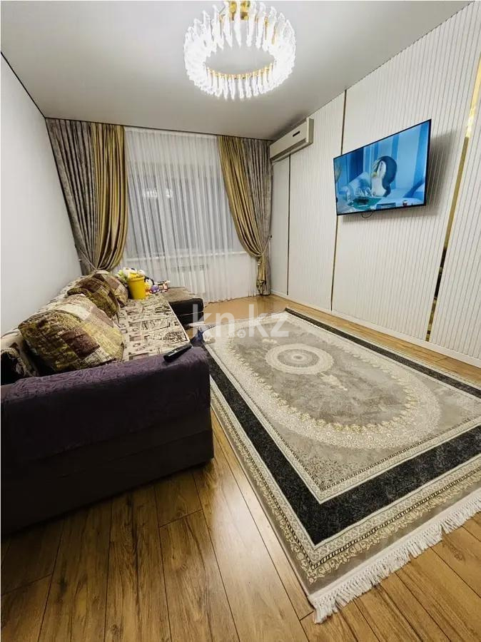 Продажа 3-комнатной квартиры, 70 м², мкр-н Аксай-4, дом  57 - Продажа квартир в Алматы без посредников фото 1 из 6