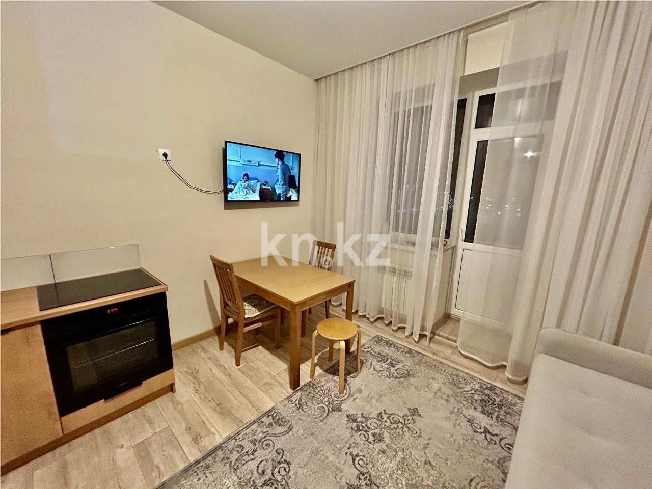 Продажа 1-комнатной квартиры, 42 м², пр. Тауелсыздык, дом  33/1 - Продажа квартир в Казахстане фото 1 из 13
