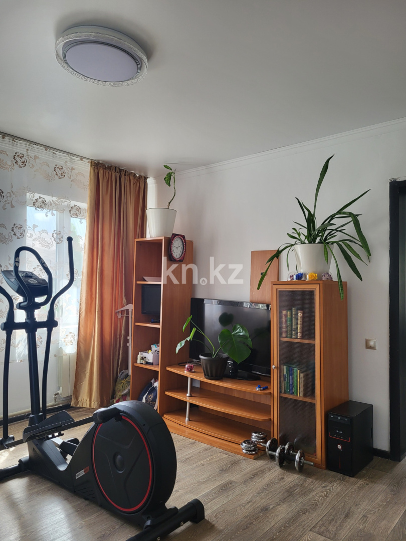 Продажа 4-комнатного дома, 90 м², ул. Кондратовича - Продажа домов и коттеджей в Алматы фото 1 из 7
