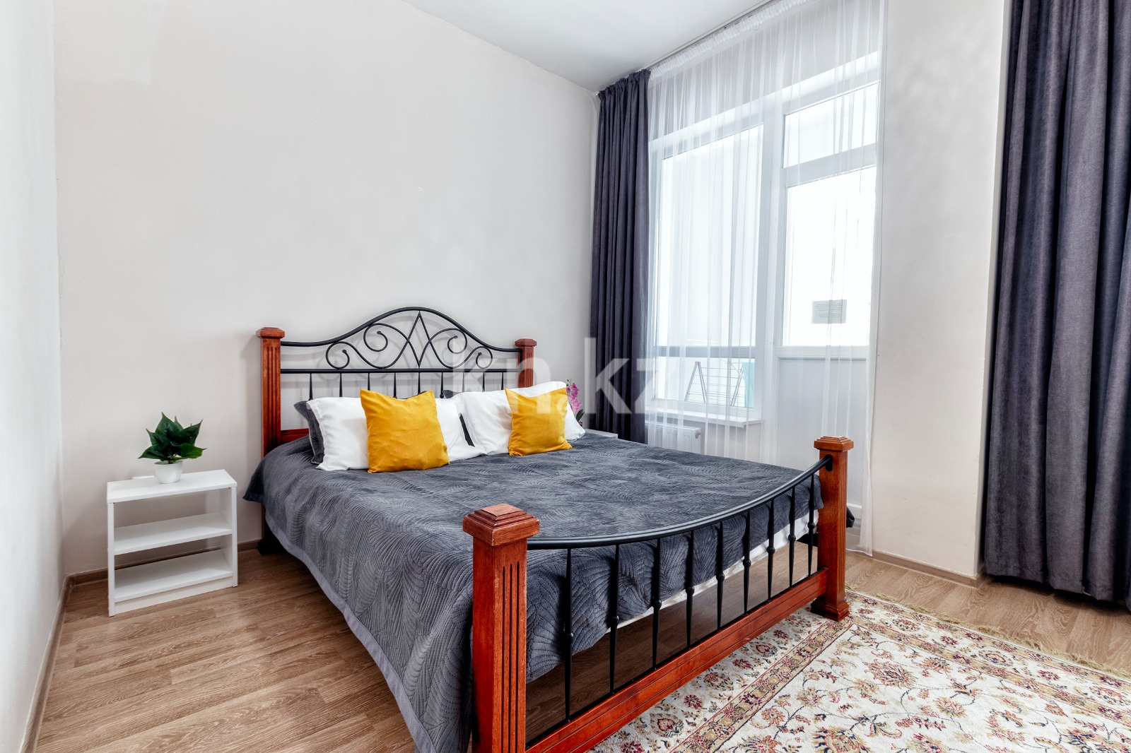 Аренда 3-комнатной квартиры посуточно, 95 м², пр. Кабанбай батыра, дом  60а/17 - ул. Гейдара Алиева - Аренда квартир посуточно в Астане без посредников фото 8 из 16