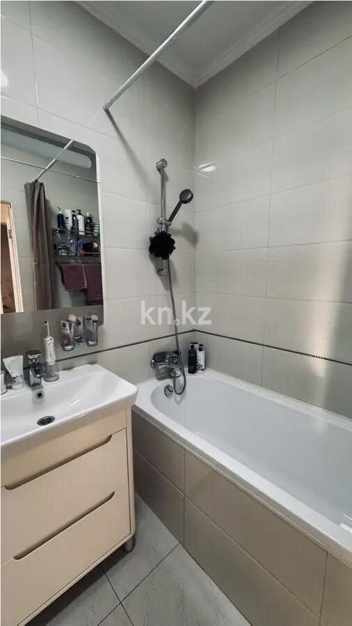 Продажа 2-комнатной квартиры, 70 м² в Алматы - фото 4