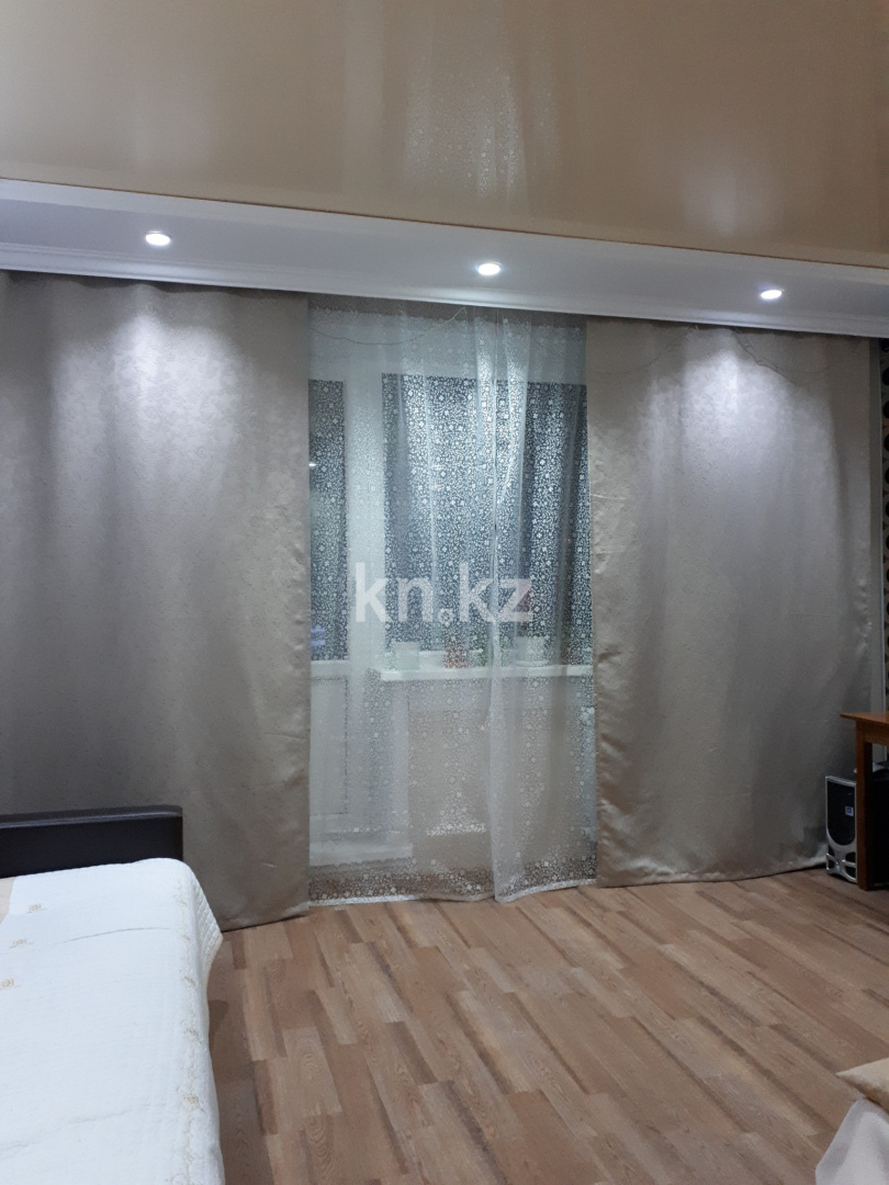 Продажа 4-комнатной квартиры, 76 м², мкр-н Гульдер-1, дом  18 - Продажа  четырехкомнатных квартир в Караганде фото 3 из 15