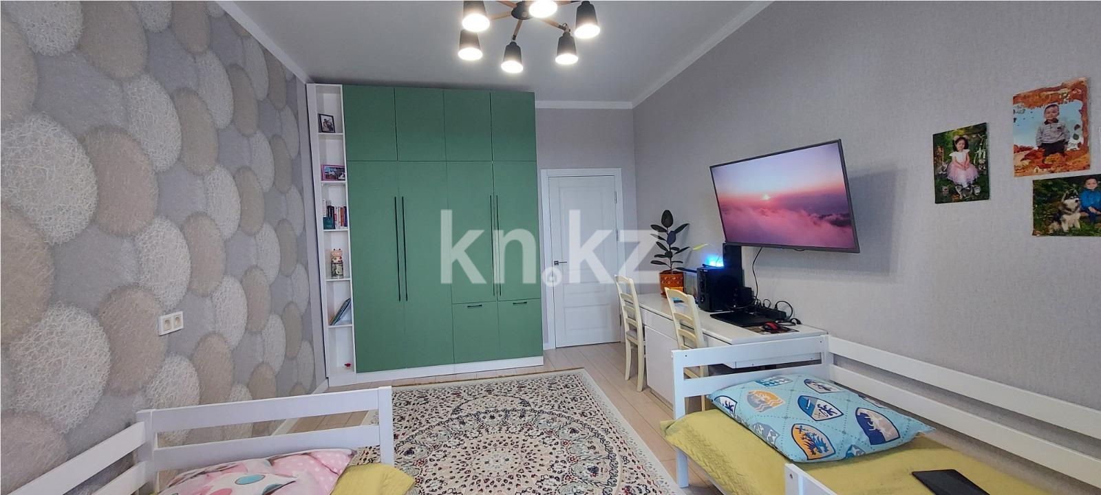 Продажа 3-комнатной квартиры, 92 м², пр. Шахтеров в Караганде - фото 5