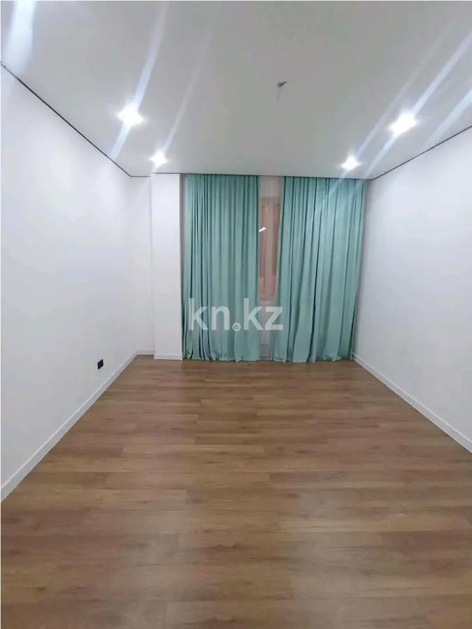 Продажа 1-комнатной квартиры, 45 м², пр. Кошкарбаева, дом  32/1 в Астане