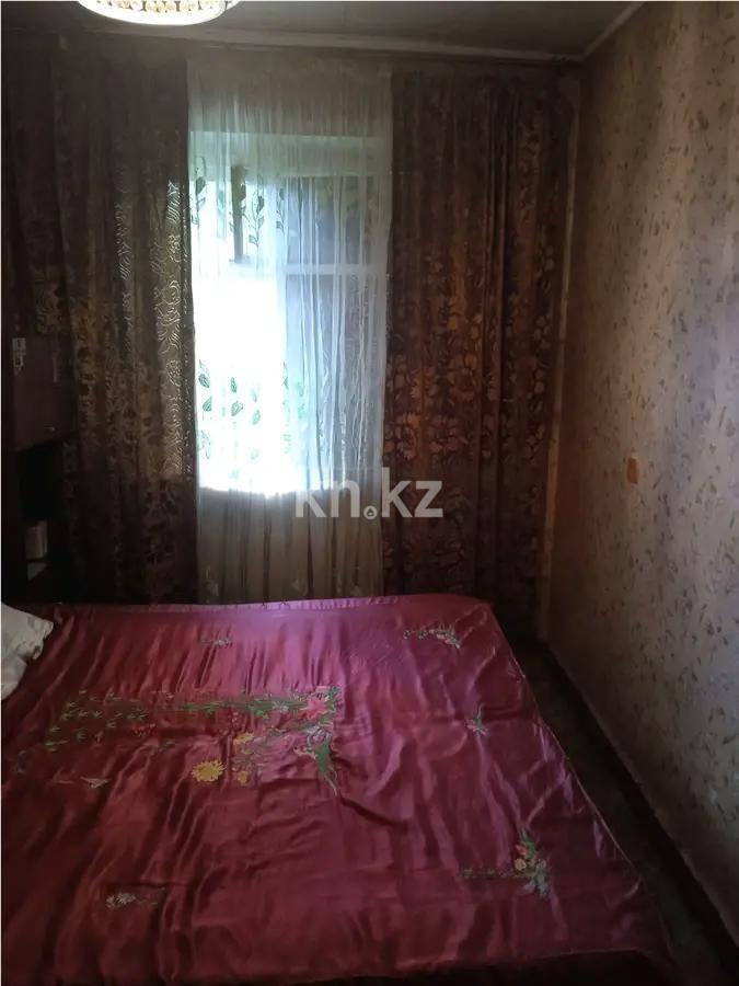 Продажа 3-комнатной квартиры, 52 м², мкр-н 21, дом  10 в Караганде - фото 3