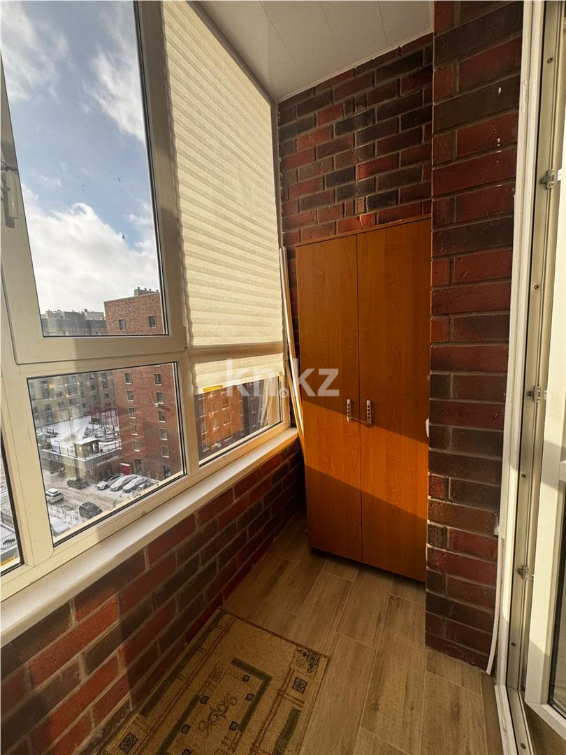 Продажа 2-комнатной квартиры, 48 м², ул. Омарова в Астане - фото 11