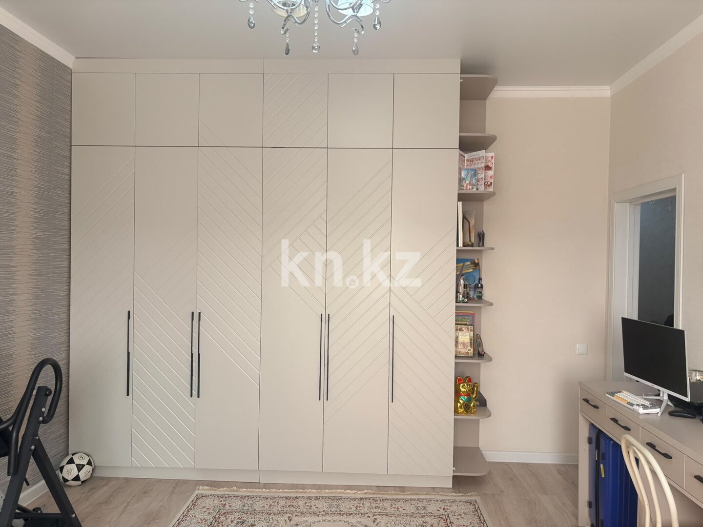 Продажа 3-комнатной квартиры, 92.4 м² в Караганде - фото 8
