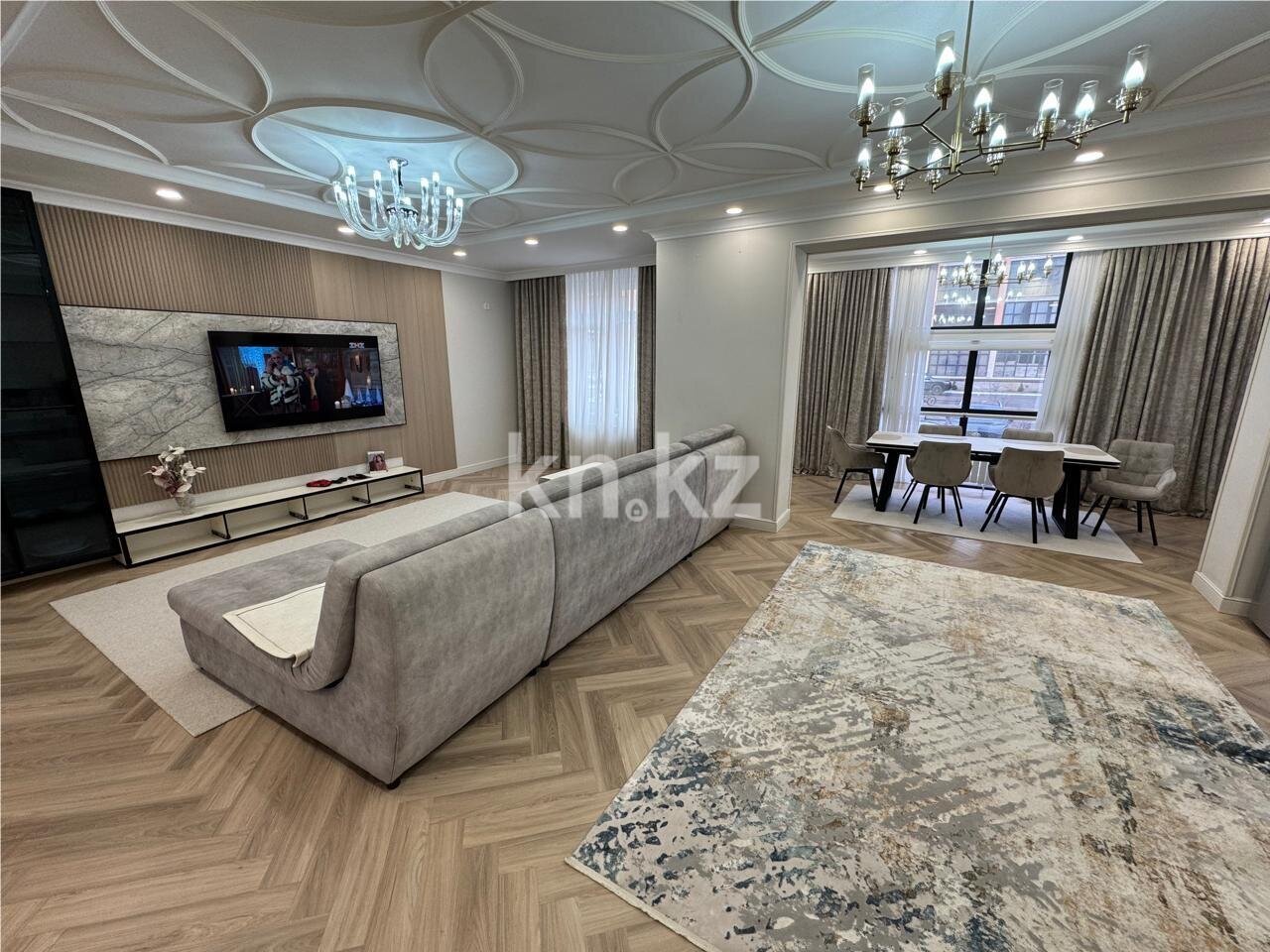 Продажа 4-комнатной квартиры, 138 м² в Караганде