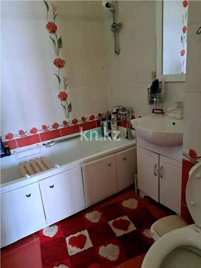 Продажа 2-комнатной квартиры, 75 м², ул. Прокофьева, дом  144 в Алматы - фото 4