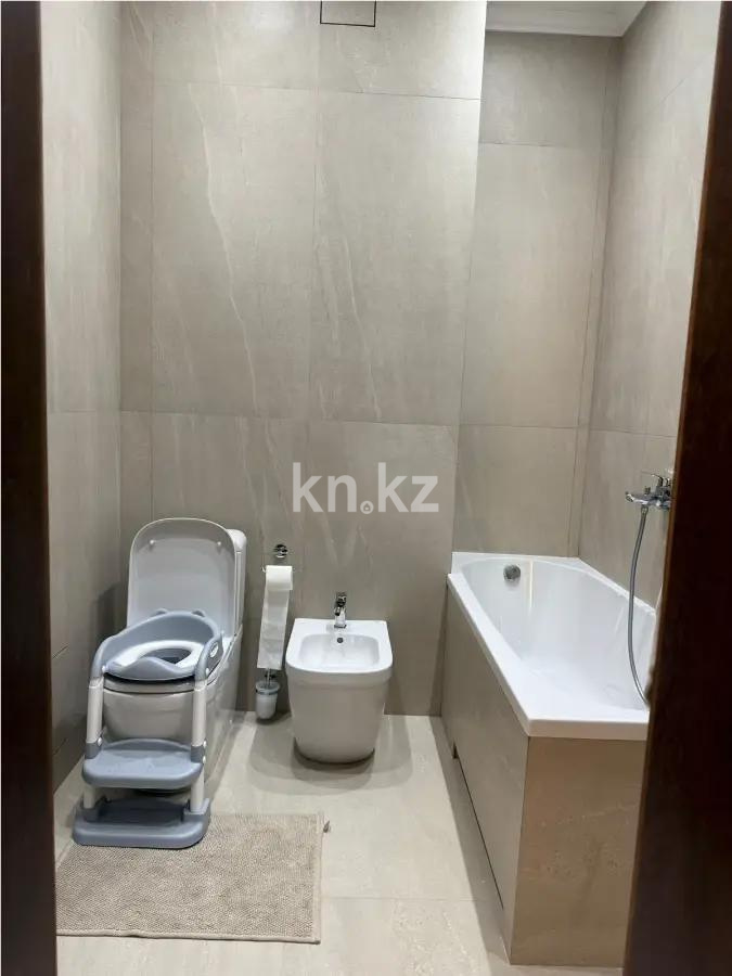 Продажа 3-комнатной квартиры, 128 м², ул. Жарокова, дом  218 - Продажа  трехкомнатных квартир в новостройках Алматы без посредников фото 5 из 6