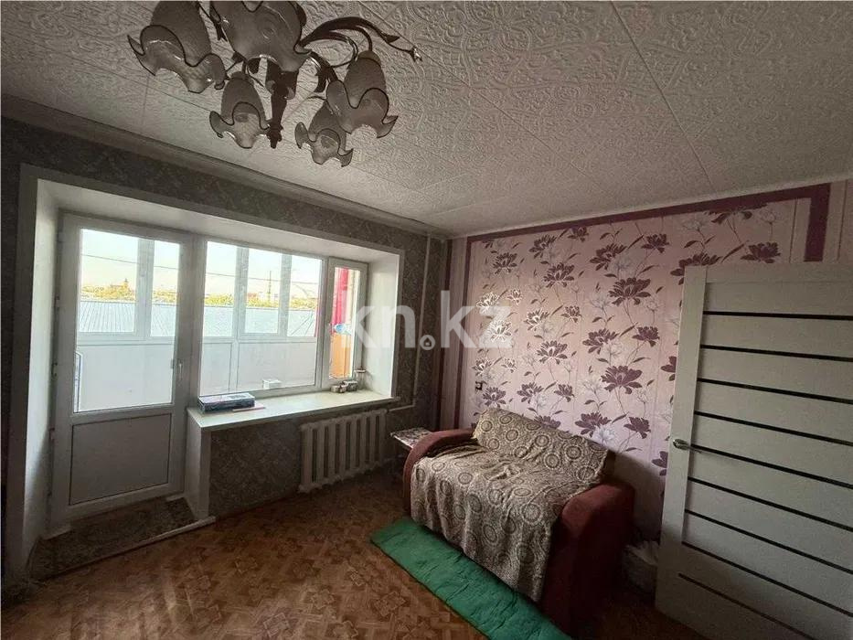 Продажа 1-комнатной квартиры, 31 м², ул. 40-летия Победы, дом  50 - Продажа и аренда недвижимости в Шахтинске фото 1 из 3