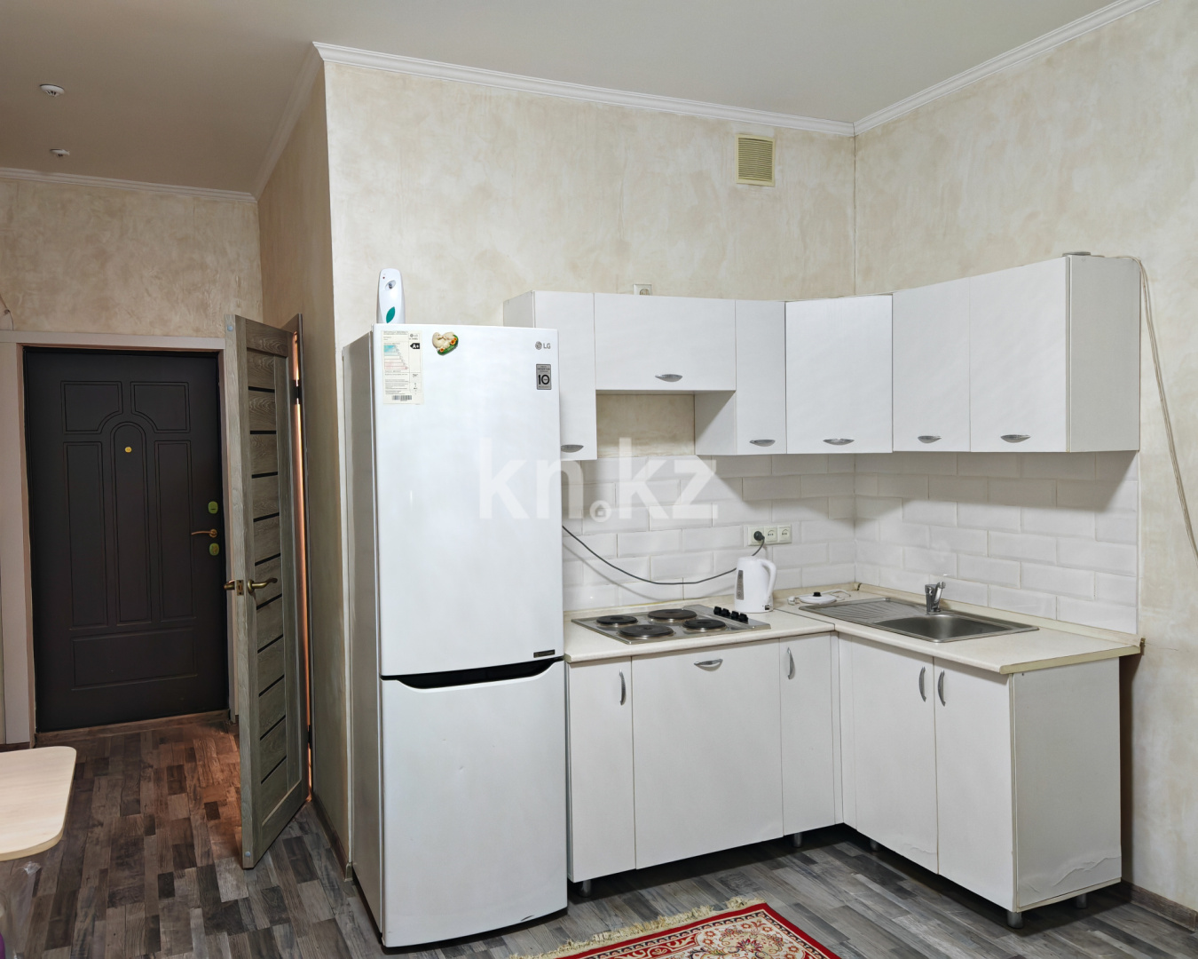 Продажа 1-комнатной квартиры, 27 м², ул. Омарова, дом  27 в Астане