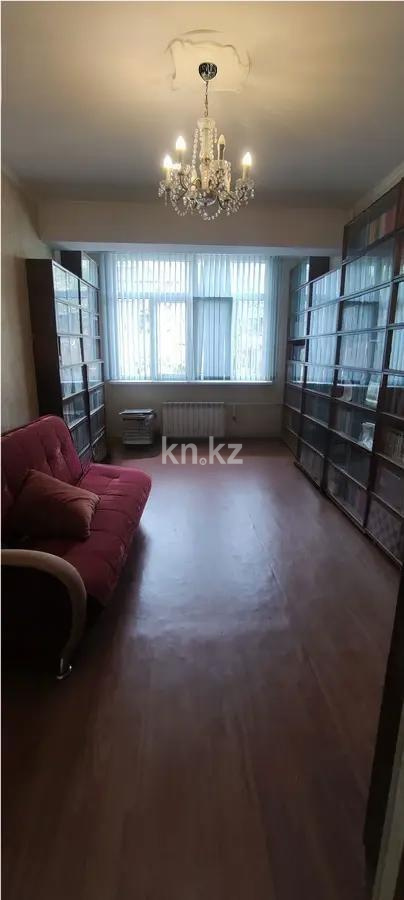 Продажа 3-комнатной квартиры, 89.8 м², ул. Бузурбаева, дом  23 - Продажа квартир в Алматы фото 1 из 5