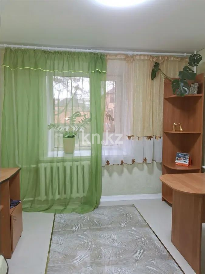 Продажа 1-комнатной квартиры, 40 м², ул. Крылова, дом  60 - Продажа  однокомнатных квартир в Караганде фото 2 из 5