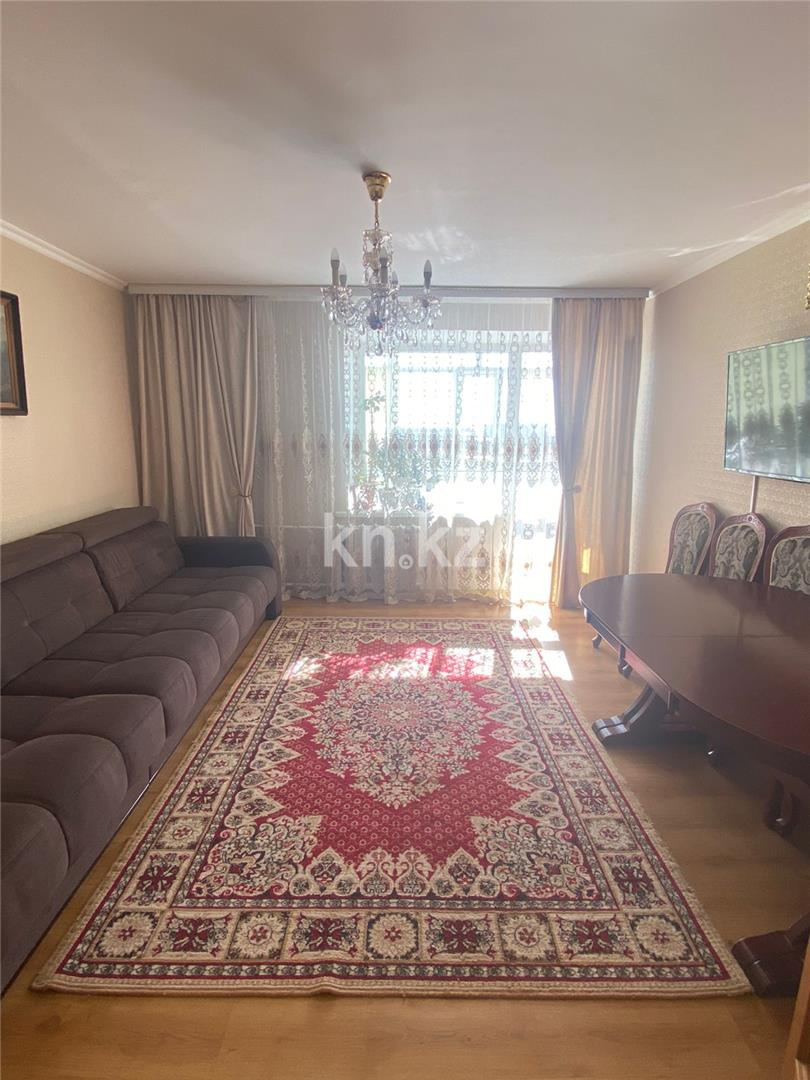Продажа 4-комнатной квартиры, 80 м², пр. Республики - Продажа квартир в Караганде фото 1 из 13
