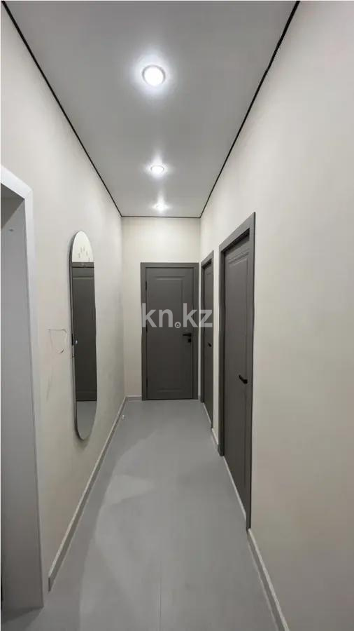 Продажа 1-комнатной квартиры, 40 м², мкр. Нуркент, дом  6/2 в Алматы - фото 3