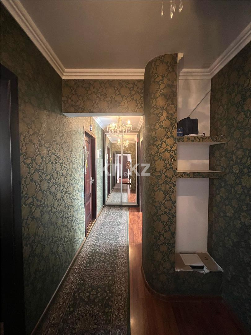 Продажа 4-комнатной квартиры, 84 м², ул. Университетская - Продажа  четырехкомнатных квартир в Караганде фото 18 из 20