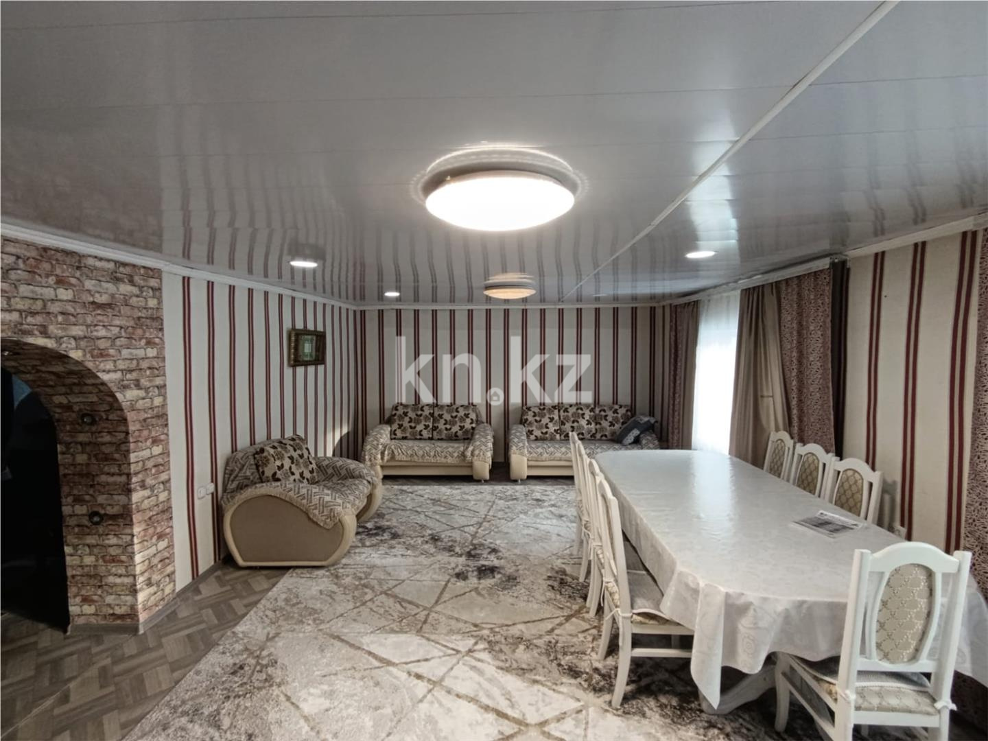 Продажа 4-комнатного дома, 110 м², ул. Карпатская, дом  15 - Продажа домов, коттеджей в Караганде фото 2 из 12