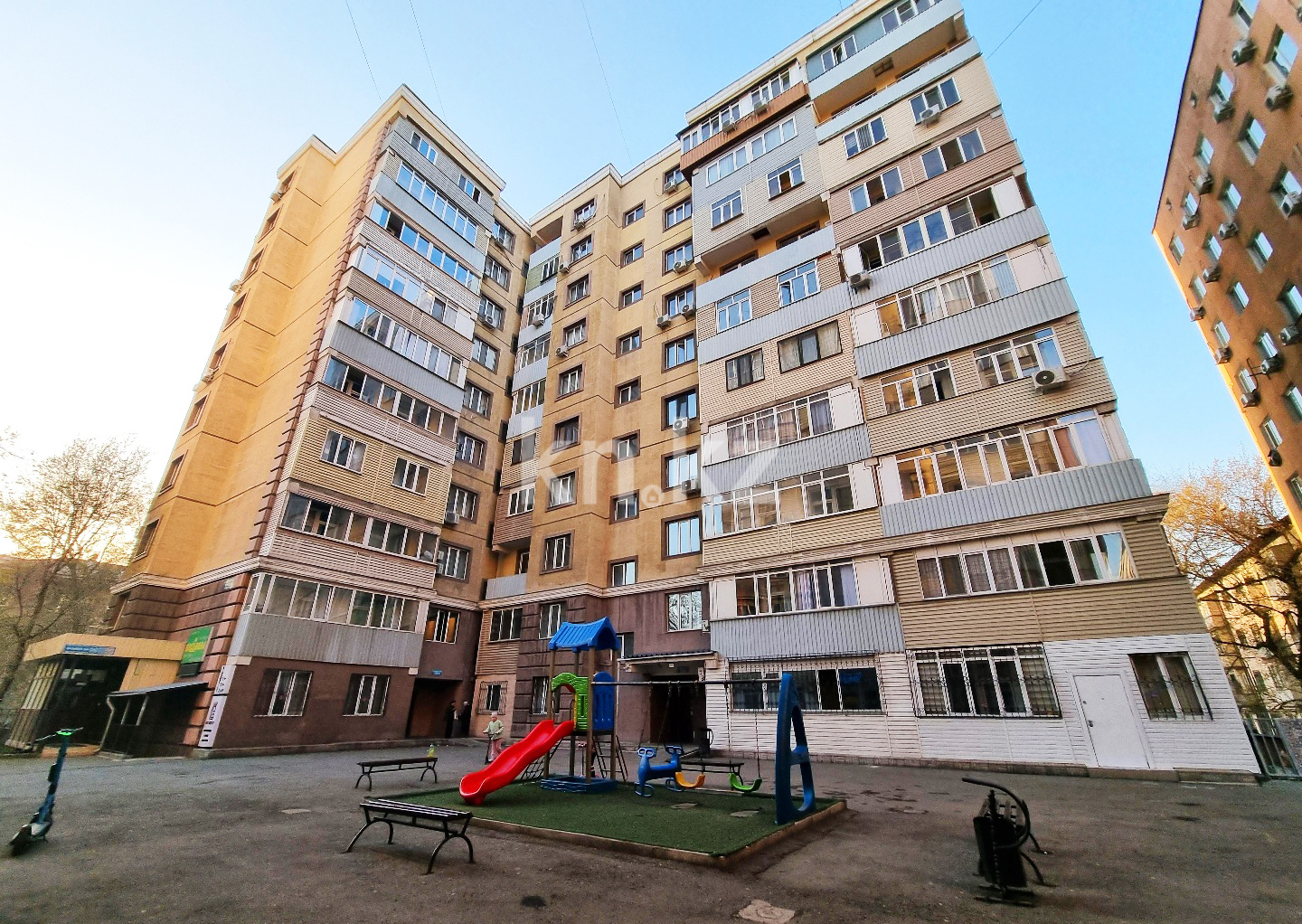 Продажа 1-комнатной квартиры, 18 м², ул. Казыбек би, дом  125 в Алматы - фото 8
