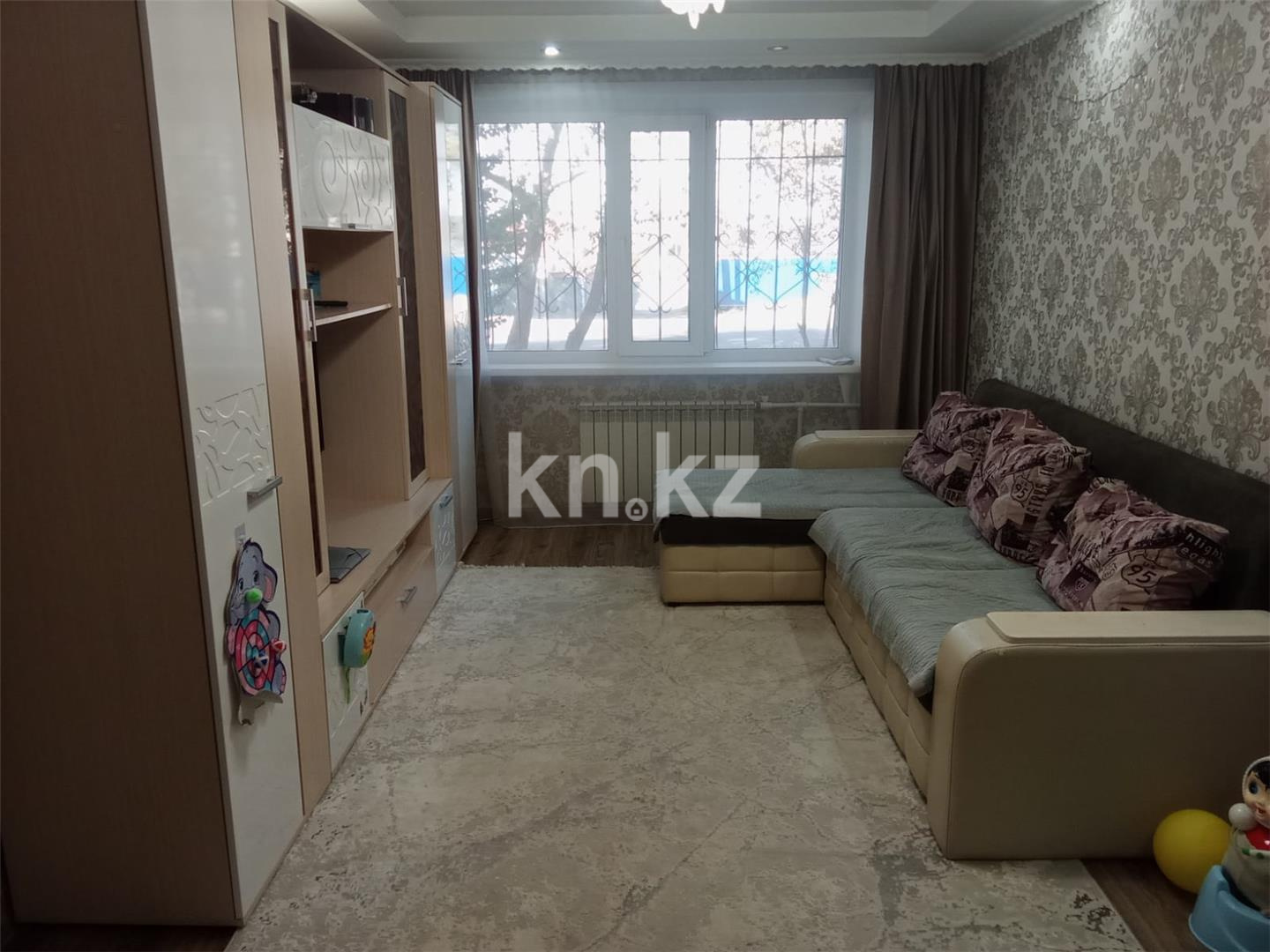 Продажа 2-комнатной квартиры, 44 м², мкр-н 16 - Продажа  двухкомнатных квартир в Караганде фото 1 из 12