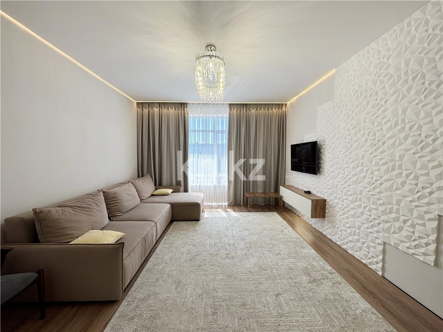 Продажа 3-комнатной квартиры, 89 м² - Продажа трехкомнатных квартир в Караганде фото 1 из 26