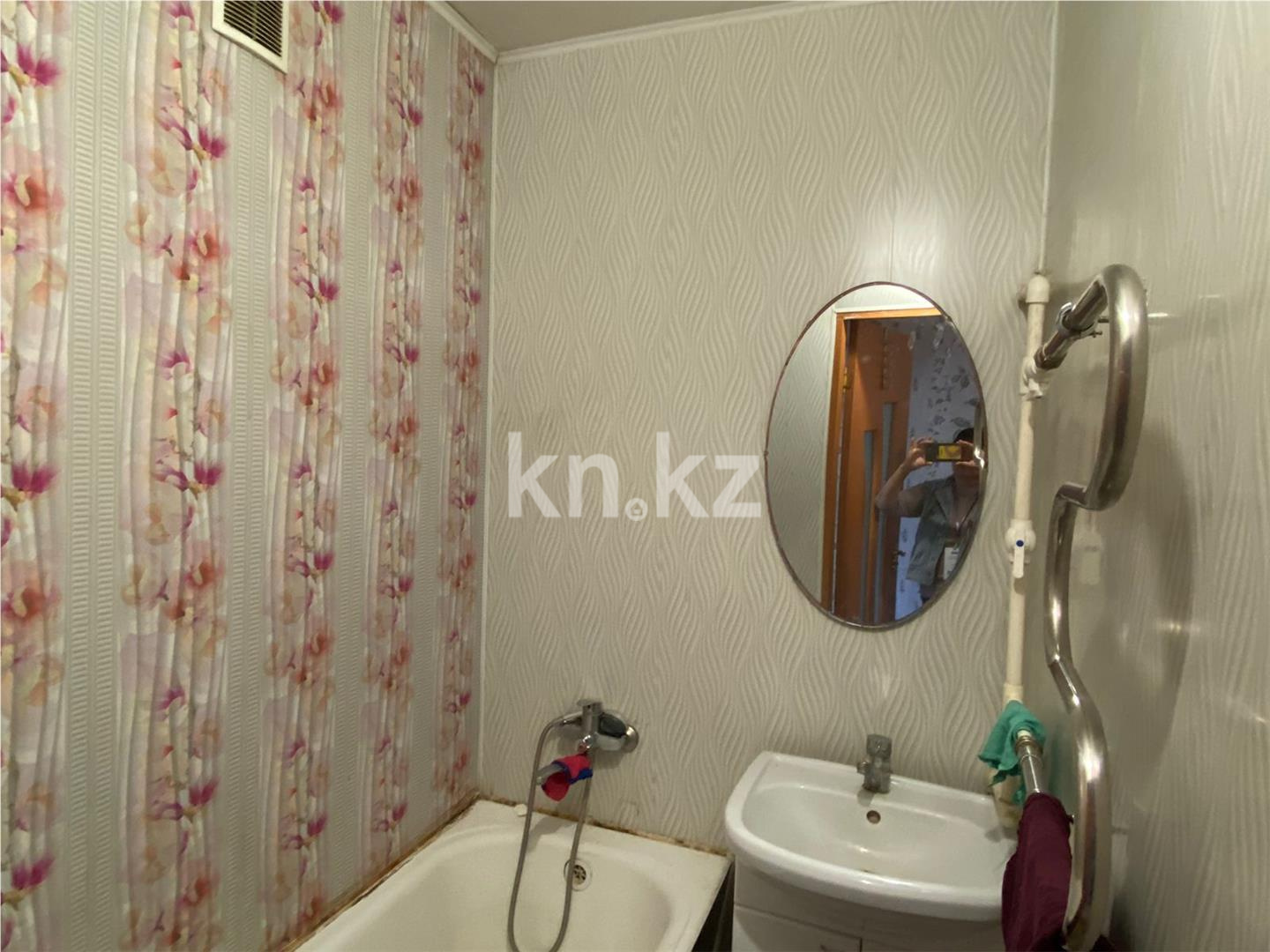 Продажа 2-комнатной квартиры, 48 м², мкр-н 17 в Караганде - фото 7