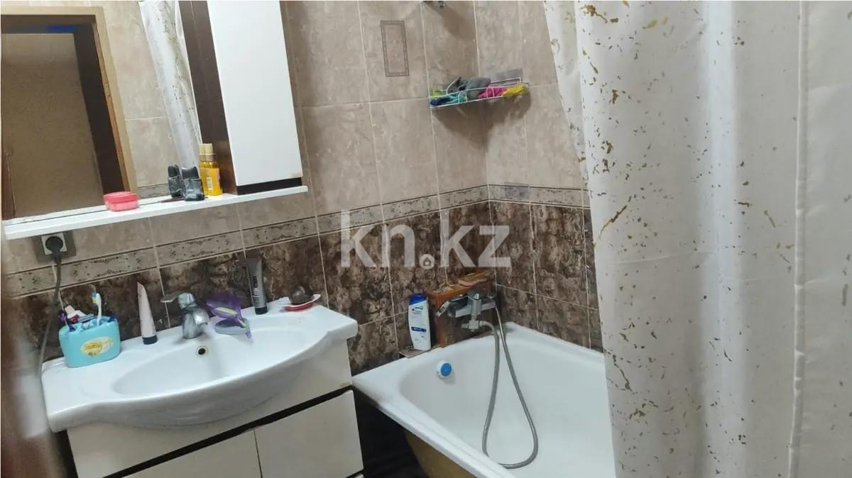 Продажа 2-комнатной квартиры, 69 м² в Алматы - фото 4