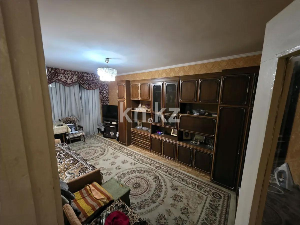 Продажа 4-комнатной квартиры, 72.8 м², мкр. Орбита-2, дом  6 - Продажа квартир в Алматы фото 1 из 6
