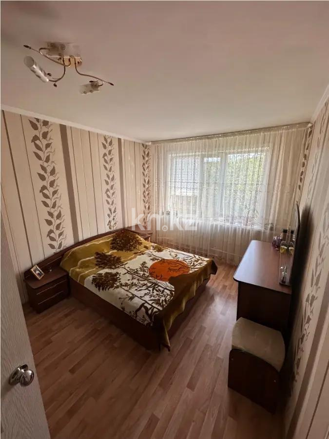 Продажа 3-комнатной квартиры, 64 м², ул. Дюсембекова, дом  57 - Продажа квартир в Караганде фото 2 из 5
